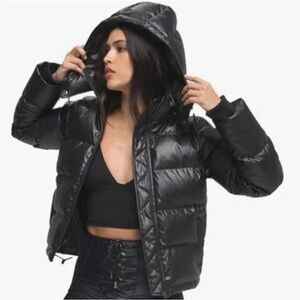Good American Faux Leather Puffer Jacket Size 1